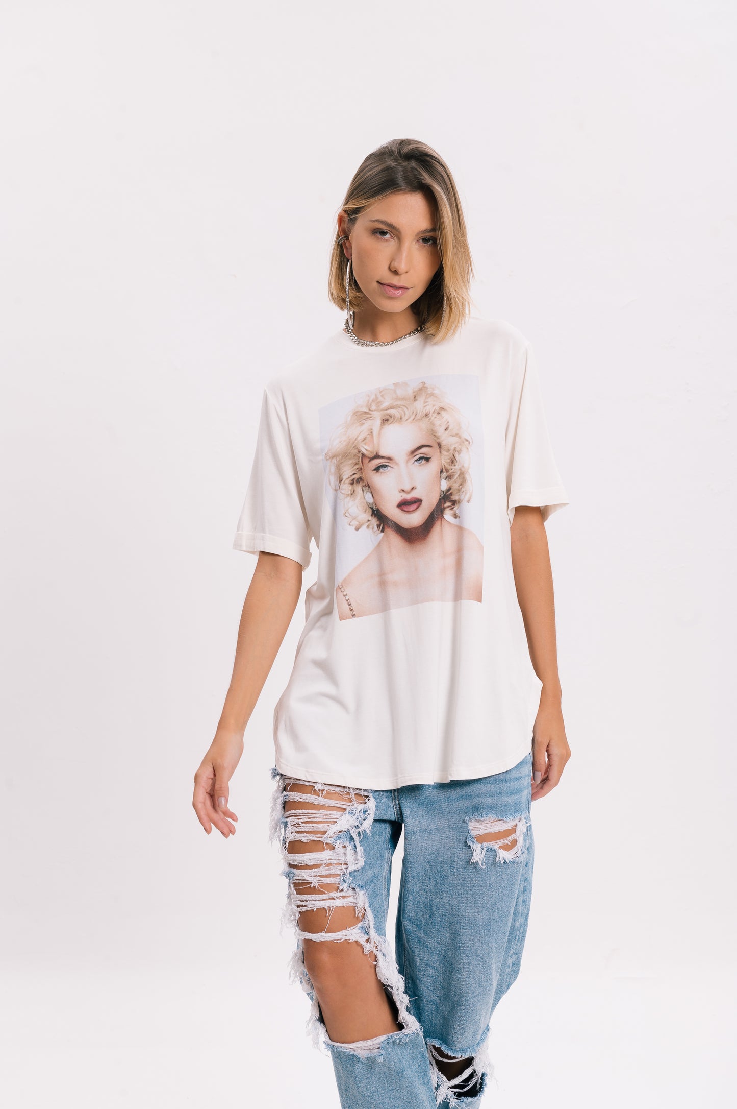 Round Neck Tee Round Hem Madonna